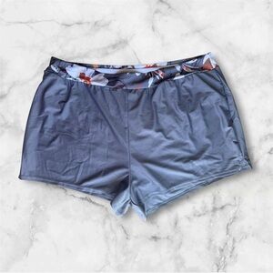 umbranded swim short plus size 2X eslastic and floral waist  gray